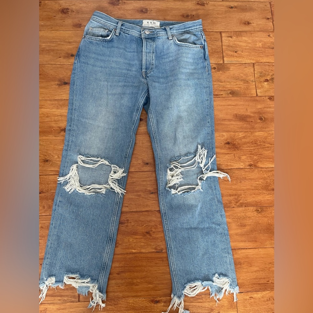 Free people light wash distressed jeans